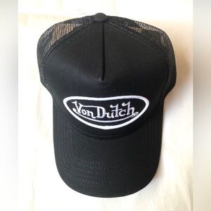 Von Dutch Hat